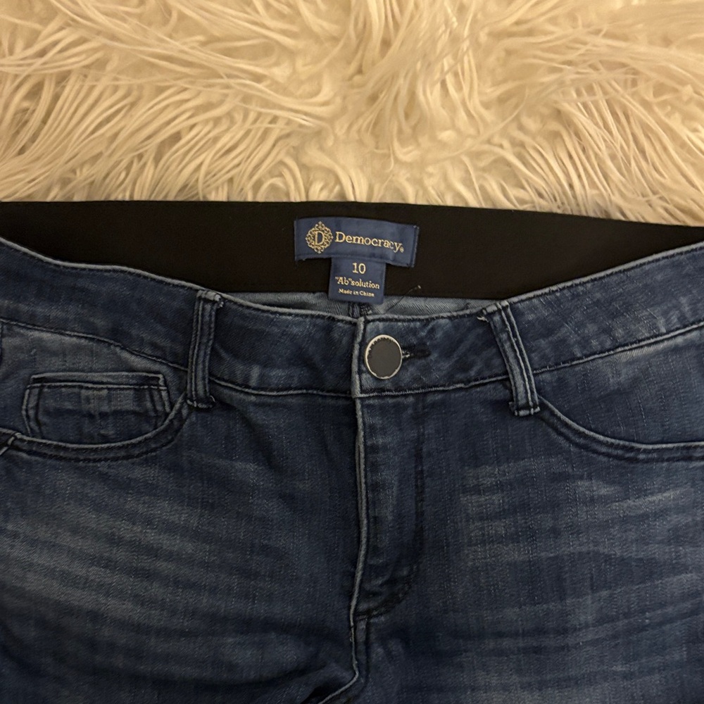 Democracy Women's Deep Blue Jeggings